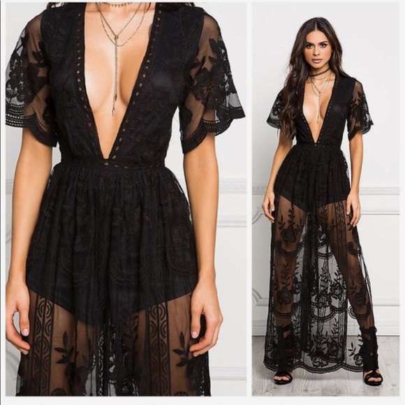 Black Lace Maxi Gown - Picture 7 of 7
